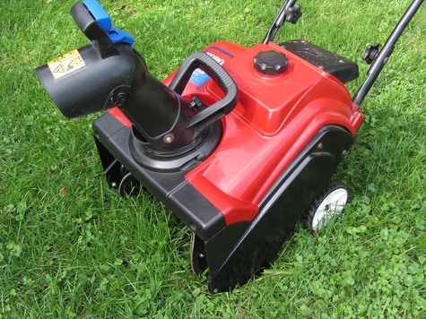 ELECTRIC START TORO SNOWTHROWER POWER CLEAR 180 - Asking $139.00 | The
