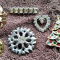 Jewelry: Old Pins - Qty 6